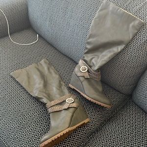 Journey collection. Wide calf boots 7 1/2